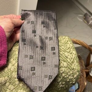 Pavone silk tie
